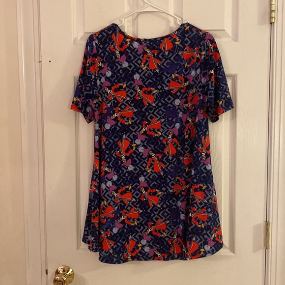 Like NEW - LuLaRoe Captain Hook Tunic Top - oversized Size S - Halloween - Picture 4 of 6